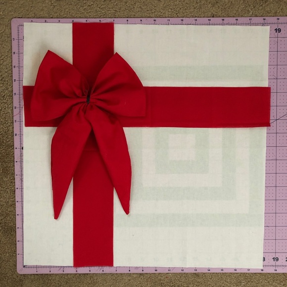 Meet your Posher, Jordynn - Picture 4 of 15